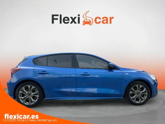 Ford Focus 1.0 Ecoboost MHEV 92kW ST-Line - Granada