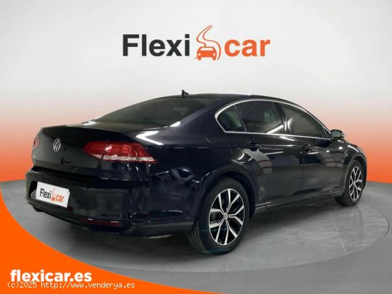 Volkswagen Passat 1.5 TSI 110kW (150CV) - Alicante