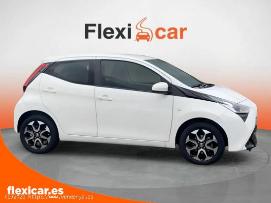 Toyota Aygo 1.0 70 x-play - Asturias