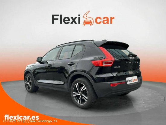 Volvo XC40 1.5 T2 Inscription Auto - Mataró