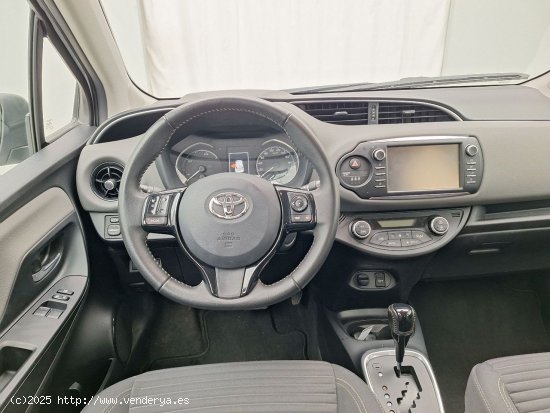 Toyota Yaris 1.5 VVT-i Hybrid Comfort e-CVT 5d - TRANSITO