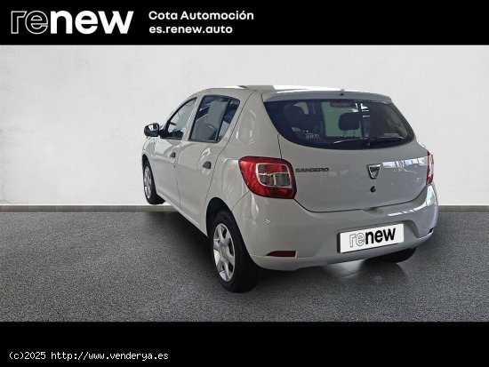 Dacia Sandero ESSENTIAL 1.2 - Madrid