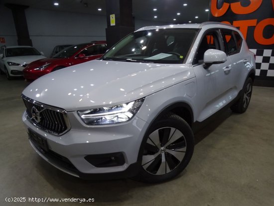 Volvo XC40 1.5 T4 Twin Recharge Inscription Auto - Madrid