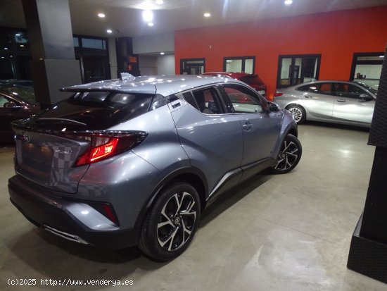 Toyota C-HR 2.0 180H Advance - Madrid