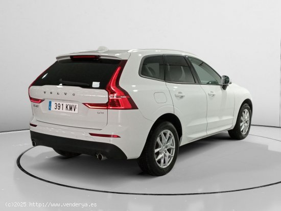 Volvo XC60 D4 Momentum 2WD - Sevilla