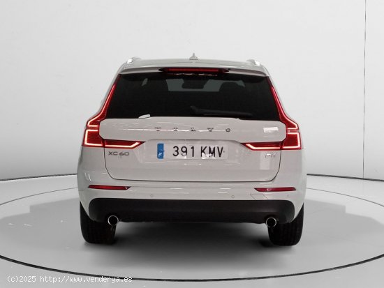 Volvo XC60 D4 Momentum 2WD - Sevilla