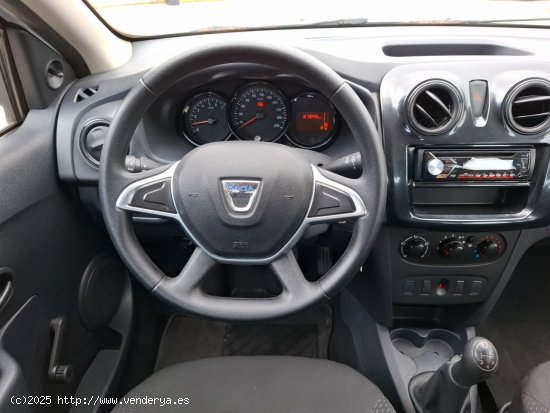 Dacia Sandero - 