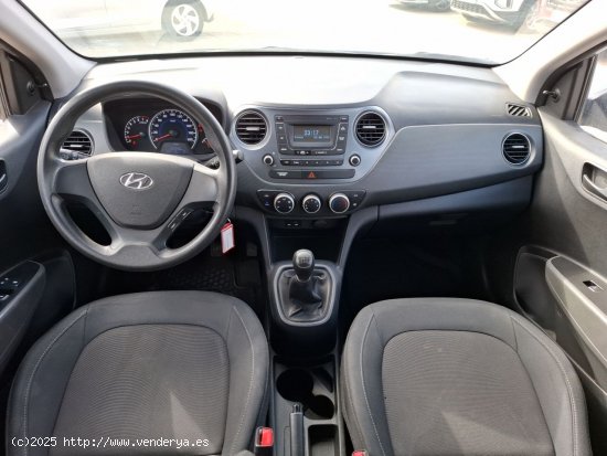 Hyundai i10  1.2 MPi 63,8 kW (87 CV) MT5 2WD Classic - 