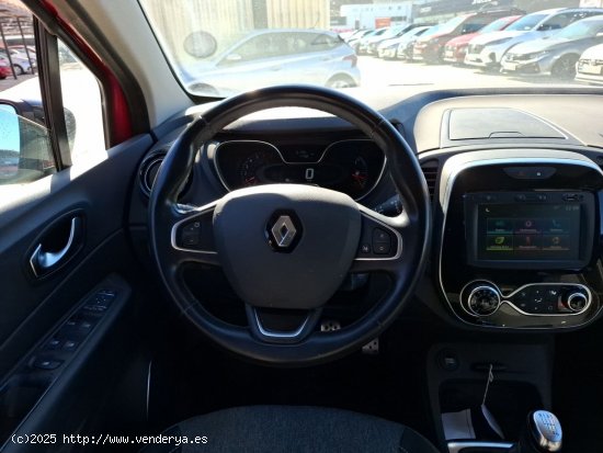 Renault Captur - 