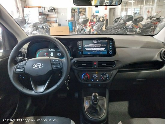 Hyundai i10  FL 1.2 MPi 58,1 kW (79 CV) MT5 2WD Sense MY25 - 