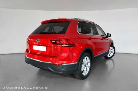 Volkswagen Tiguan Nuevo  Connect 1.5 TSI 96kW (130CV) SG6 (AX13AX12) - 