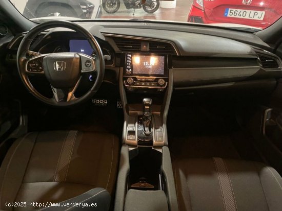 Honda Civic Nuevo  1.0 VTEC Turbo 93 kW (126 CV) CVT Elegance - 