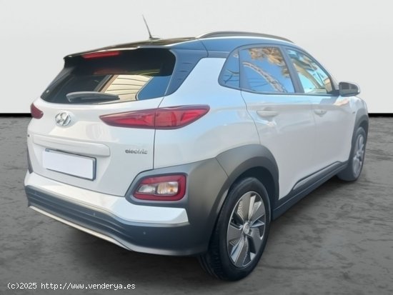 Hyundai Kona  EV 150 kW (204 CV) Hi-TECH Techo bitono - 