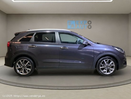 Kia Niro 1.6 GDi HEV 104kW (141CV) Emotion - Terrassa