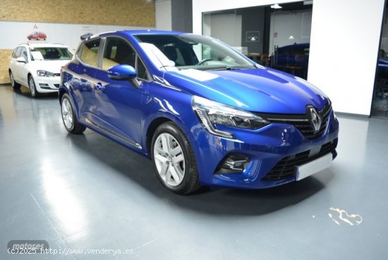 Renault Clio Evolution E-Tech full hybrid 145 (103kw) de 2021 con 71.000 Km por 15.400 EUR. en Madri