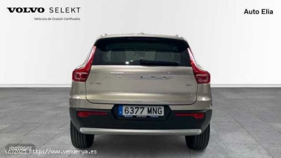 Volvo XC40 2.0 B3 CORE AUTO 5P de 2024 con 15.271 Km por 36.900 EUR. en Madrid