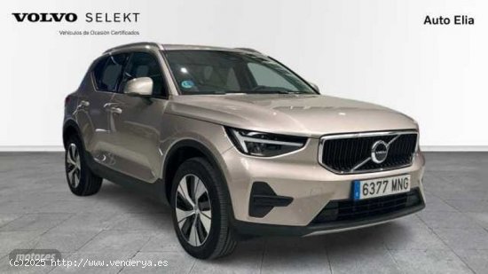 Volvo XC40 2.0 B3 CORE AUTO 5P de 2024 con 15.271 Km por 36.900 EUR. en Madrid