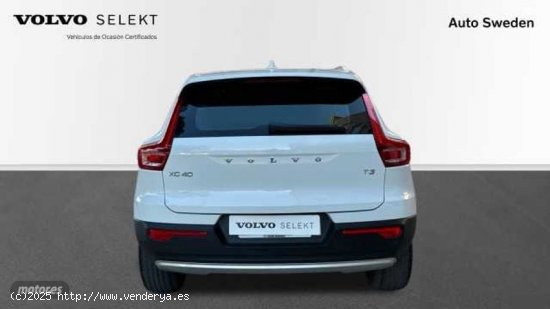 Volvo XC40 1.5 T3 MOMENTUM PRO 5P de 2021 con 39.466 Km por 26.900 EUR. en Valencia