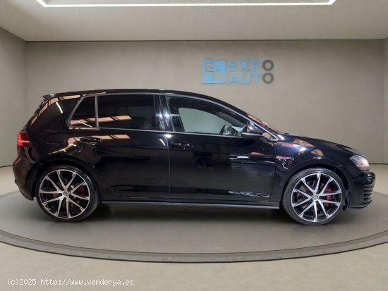 Volkswagen Golf GTI PERFORMANCE 2.0 TSI BMT - Terrassa