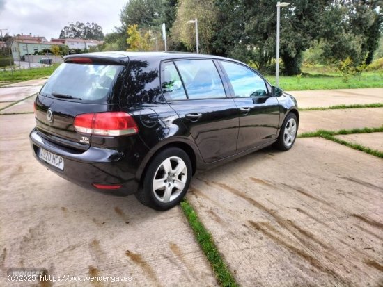  Volkswagen Golf 1.6 TDI 105 BLUE MOTIO de 2011 con 152.730 Km por 9.950 EUR. en A Coruna 