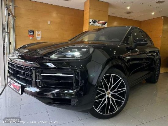  Porsche Cayenne Coupe E-hybrid Aut. de 2024 con 9.000 Km por 129.900 EUR. en Barcelona 