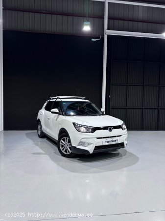 SsangYong Tivoli D16T Limited 4x2 - Vilanova y la Geltru