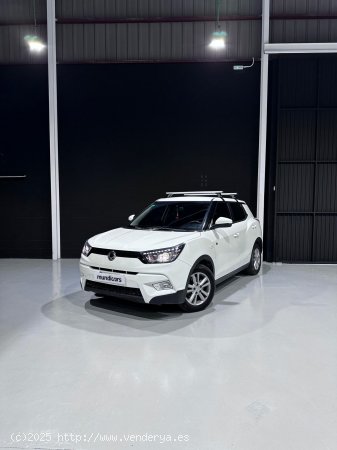 SsangYong Tivoli D16T Limited 4x2 - Vilanova y la Geltru