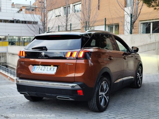 Peugeot 3008 Hybrid 1.6 e-EAT8 GT Line - Madrid