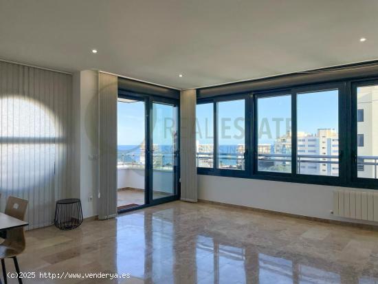 ¡IMPRESIONANTE PISO CON VISTAS AL MAR EN EL PAU 5! EL HOGAR QUE SIEMPRE HAS SOÑADO - ALICANTE