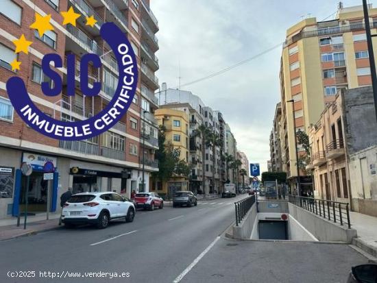 VIVIENDA SIN ASCENSOR DE 2 DORMITORIOS, SALON,COCINA, BAÑO  PARA ENTRAR A VIVIR EN ZONA RIBALTA -UJ