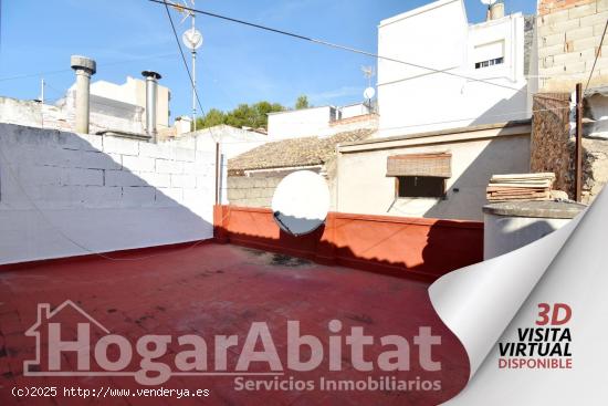 AMPLIA CASA PARA HACER A TU GUSTO Y CON TERRAZA - VALENCIA