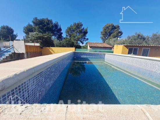 ¡GRAN OPORTUNIDAD! CHALET CON GARAJE, PISCINA PRIVADA Y PARCELA - CASTELLON