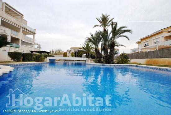 ACOGEDOR Y TODO EXTERIOR EN RESIDENCIAL CON PISCINA Y TERRAZA CERCA DEL MAR - VALENCIA