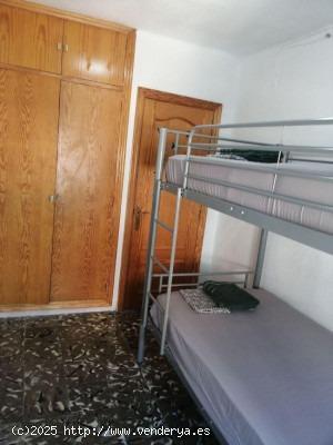 SE VENDE ACOGEDOR APARTAMENTO EN COLONIA REQUENA - ALICANTE