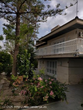 CASA EN ORIHUELA CIUDAD - ALICANTE