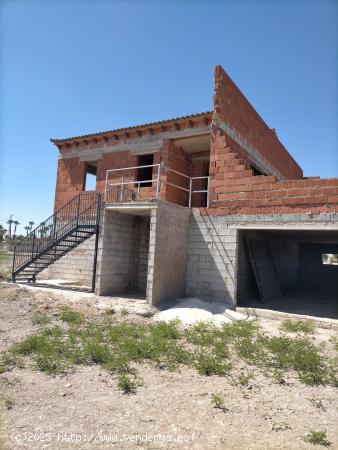 CASA EN ORIHUELA - ALICANTE