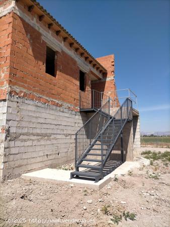 CASA EN ORIHUELA - ALICANTE