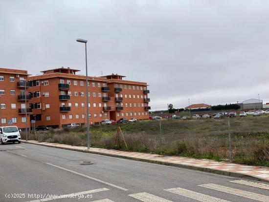  Suelo en venta en Almendralejo - BADAJOZ 