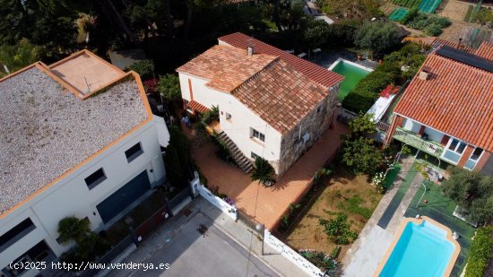 Chalet en venta en Pineda de Mar (Barcelona)