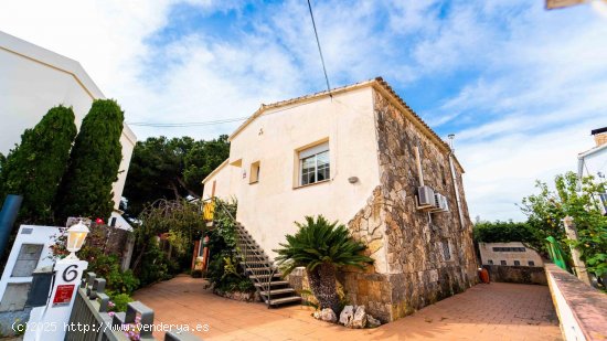 Chalet en venta en Pineda de Mar (Barcelona)