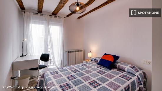 Habitación en piso compartido en Zaragoza - ZARAGOZA