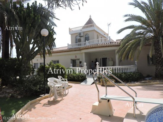  Villa en alquiler en Orihuela (Alicante) 