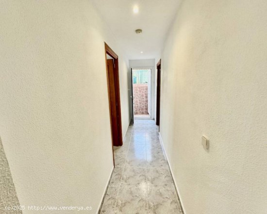 Villa en venta en Benijófar (Alicante)