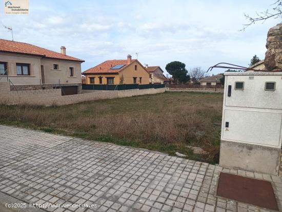 Solar urbano para construir - SEGOVIA