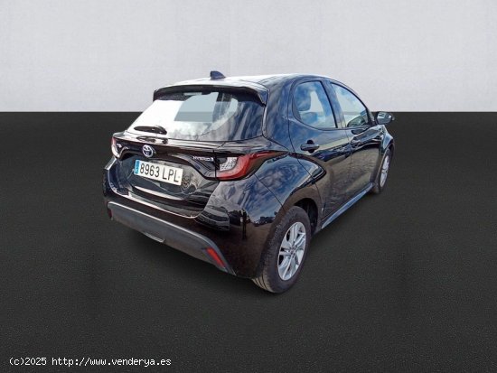 Toyota Yaris 1.5 120h Business Plus - 