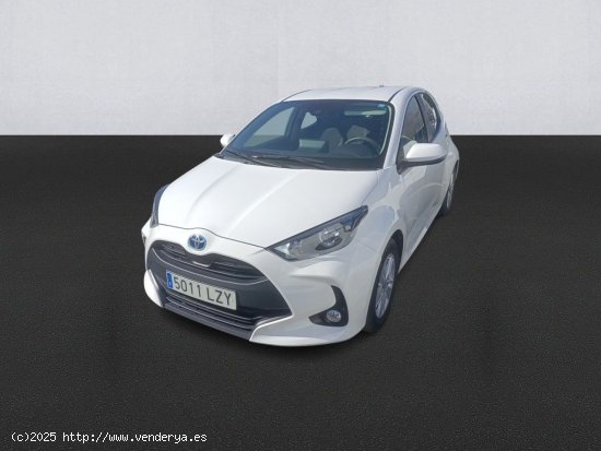  Toyota Yaris 1.5 120h Business Plus -  