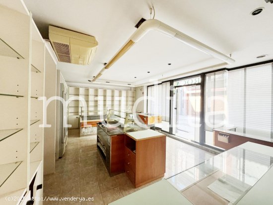 Unifamiliar adosada en venta  en Manlleu - Barcelona