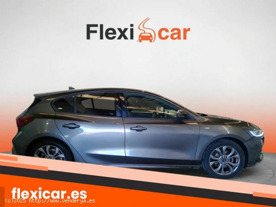 Ford Focus 1.0 Ecoboost MHEV 114kW ST-Line - Huércal de Almería