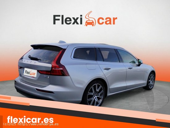 Volvo V60 2.0 D4 - 5P (2018) - Lugo