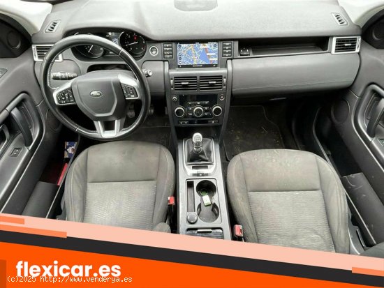 Land-Rover Discovery Sport 2.0L eD4 110kW (150CV) 4x2 Pure - Sant Just Desvern